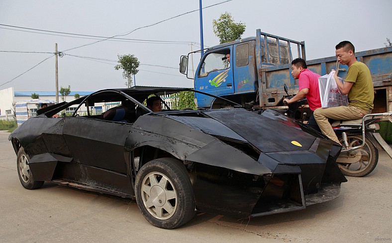 Lamborghini-Reventon-7